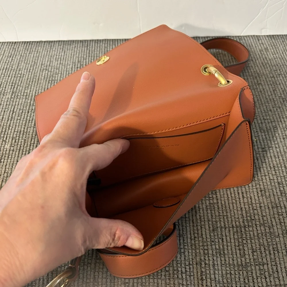 Donna Karan Leather Crossbody Bag adjustable strap - Picture 6 of 16